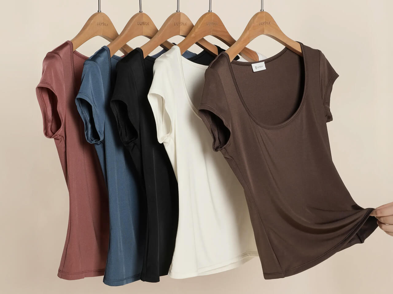 トップス LINEN SILK PLAIN STITCH V NECK C/D Silk Breeze Jersey Basic V-neck T-shirt Top
